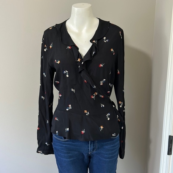 RAILS Simone Black Kyoto Floral Top Tie Front Ruffle Trim Blouse Sz M - Picture 1 of 12